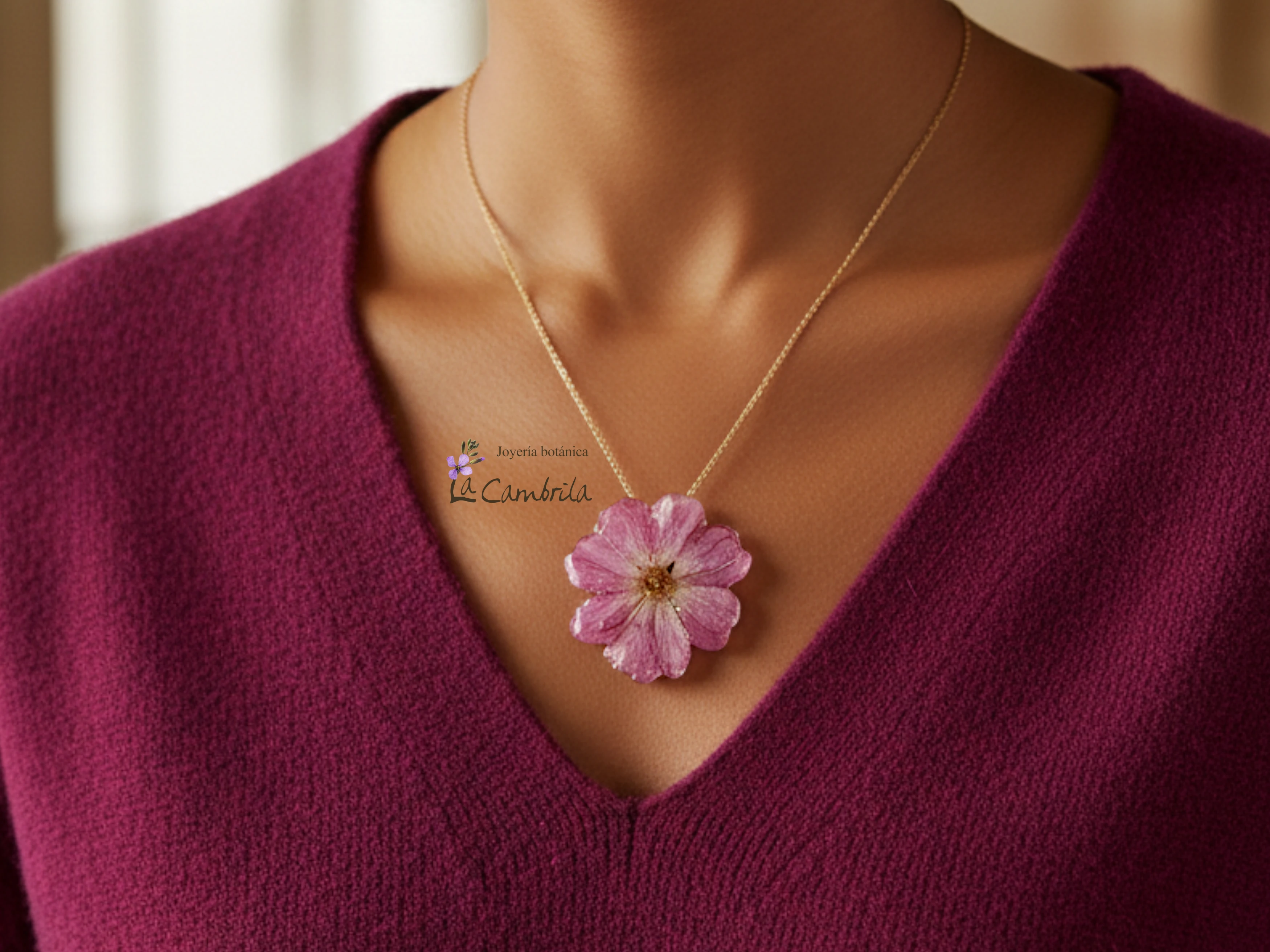 Broche de flor natural de cosmos